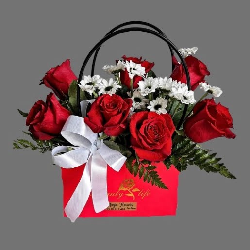 190 Aranjamente Florale - Florarie Online - Livrari Flori Roman Neamt