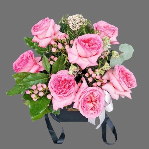 202 Aranjamente Florale - Florarie Online - Livrari Flori Roman Neamt